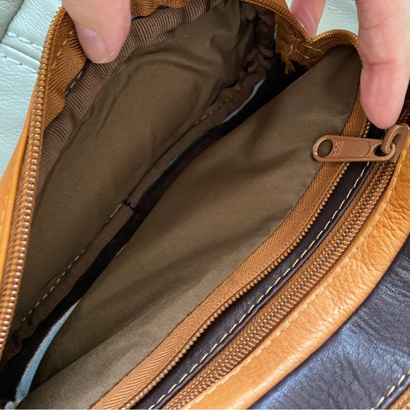 Elegant Brown and Tan Leather Belt Bag - Picture 6 of 9